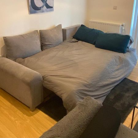 Luxury London Apartment - Steps To East Croydon Train Station Exteriör bild